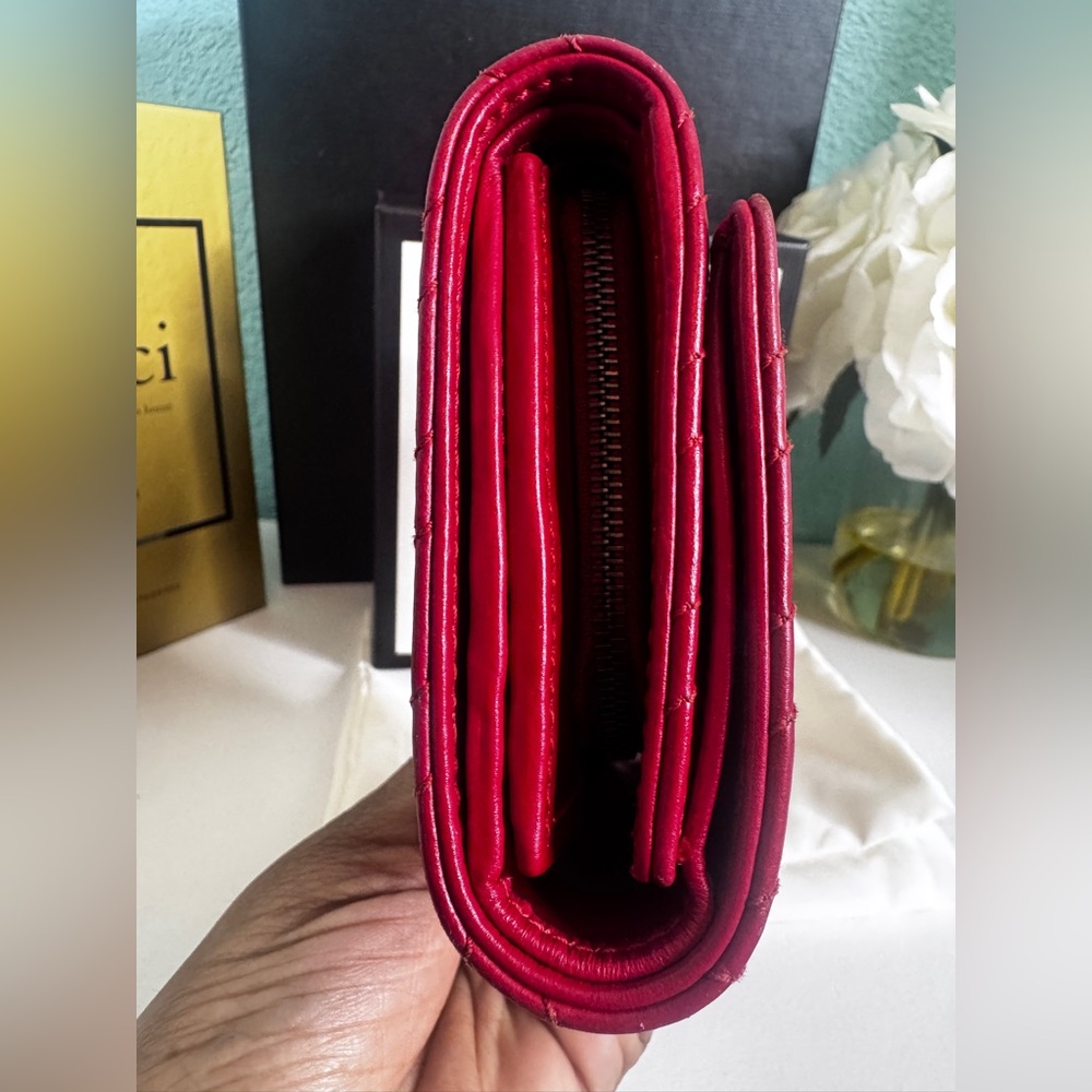 Gucci Red Quilted Leather Wallet - Picture 8 of 14